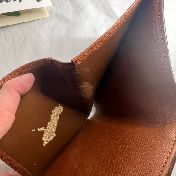 LV Wallet - Picture 5 of 5